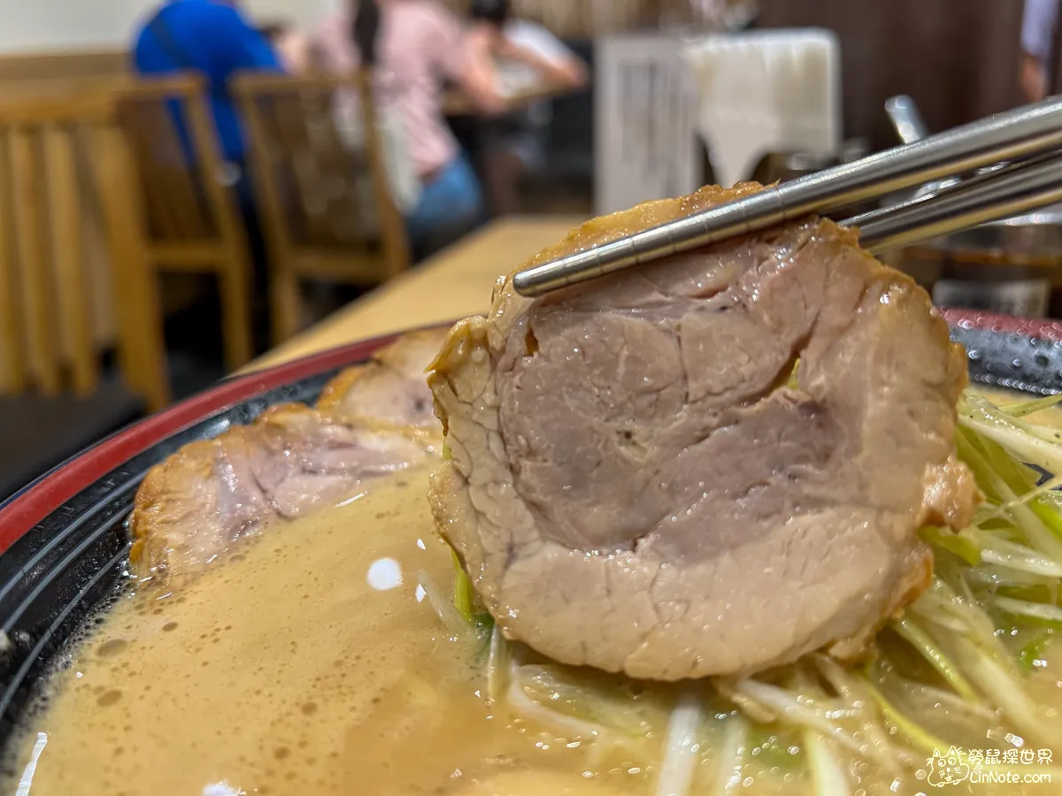 新竹巨城美食【屯京拉麵】30年的匠心，讓你品味平價、美味、飽足的經典拉麵！