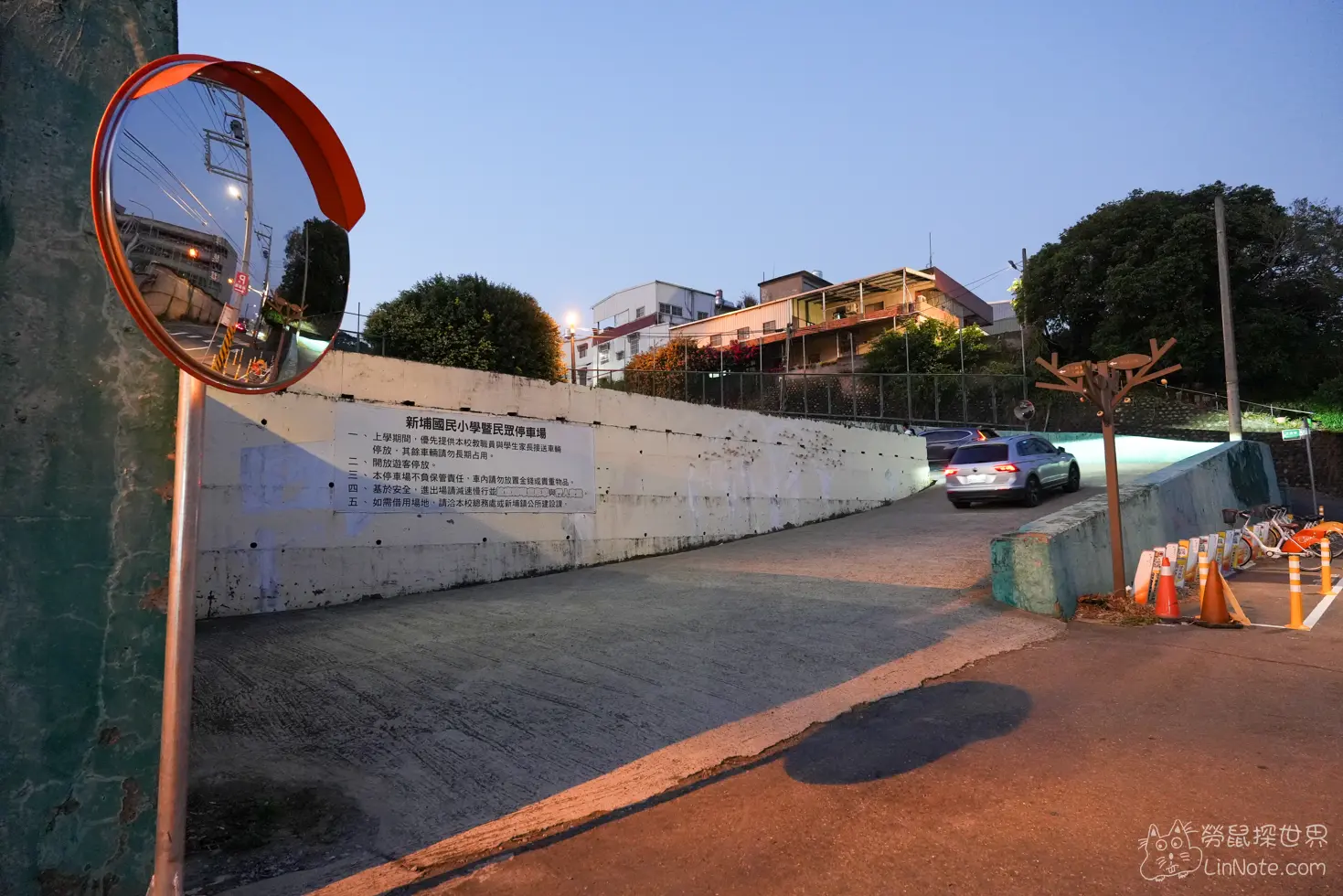 內思高工對面停車場入口