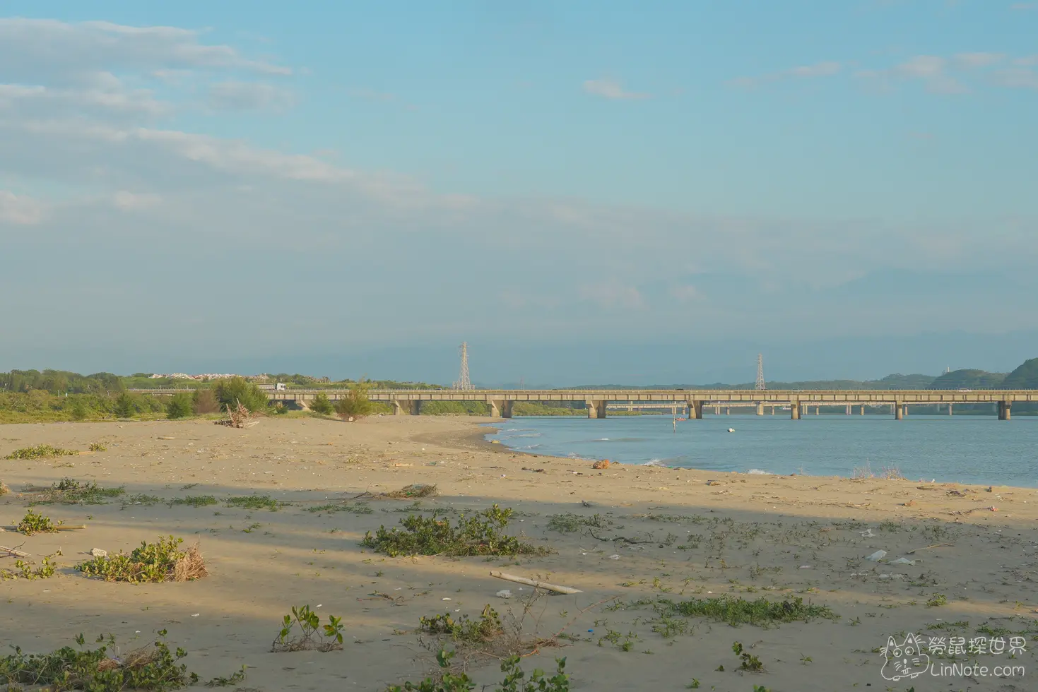 竹南秘境般的海埔外沙灘