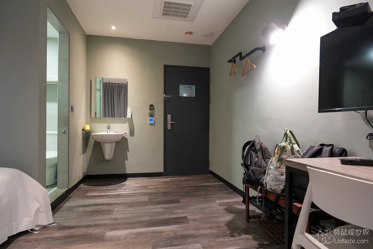 Prince Hot Spring Hotel 2