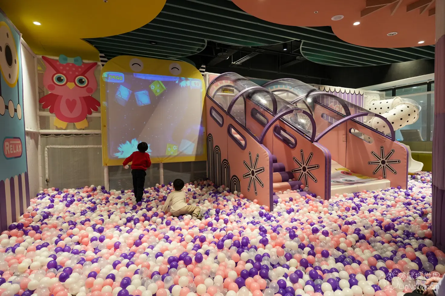 嘉義福容 voco 酒店 遊戲室