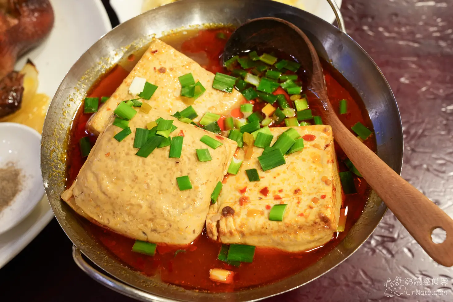 宜蘭蘇澳番割田甕缸雞麻辣臭豆腐