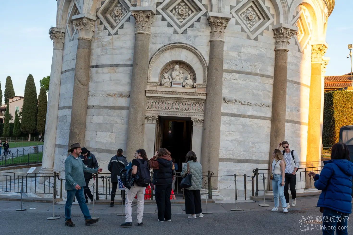 比薩斜塔登塔入口