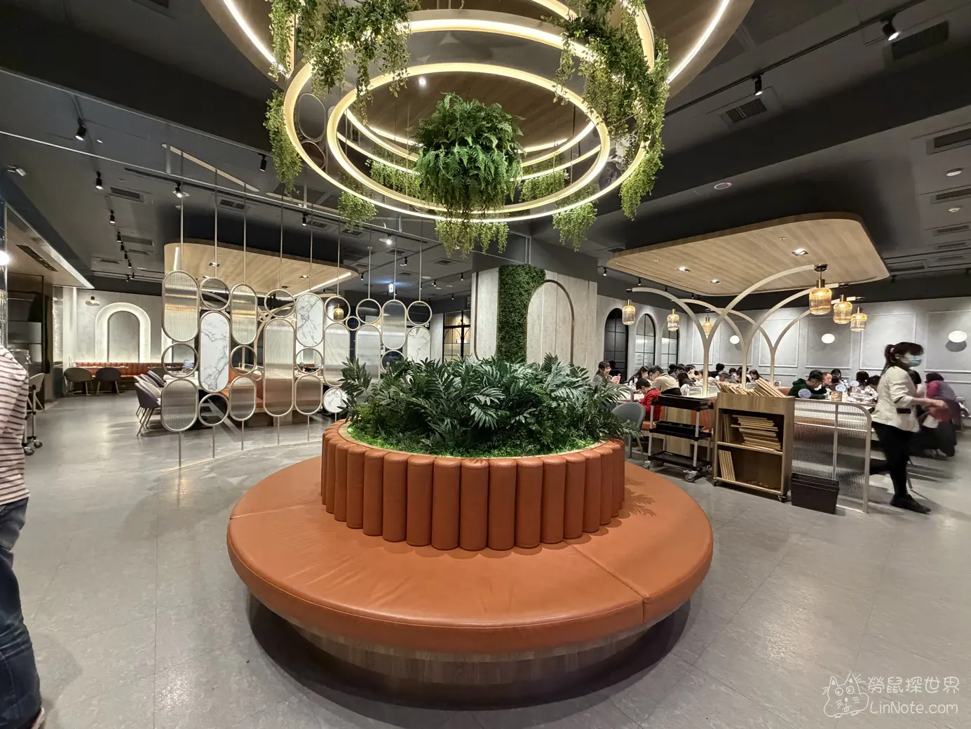 苗栗頭份陶板屋尚順店餐廳環境