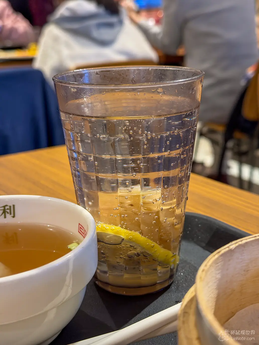 美利港式茶檔鹹檸七