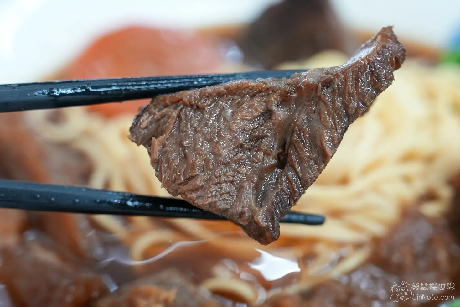大塊厚切滷牛肉